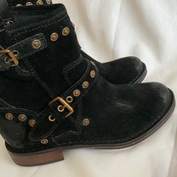 NEW UGG Fabrizia Studs Black Suede Moto Biker Side Zip Ankle Boots - Picture 7 of 16